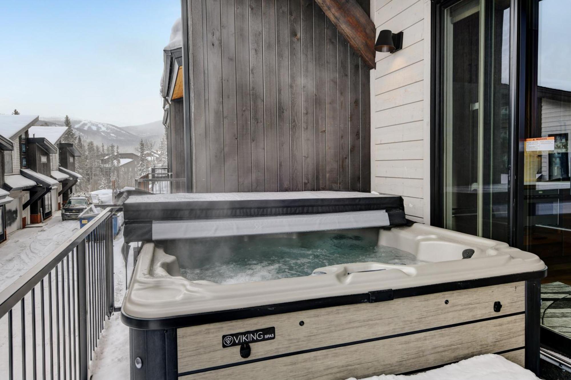 Holiday home New Luxury 366 I Hot Tub I Great Views I Price I Free Adventures Daily *