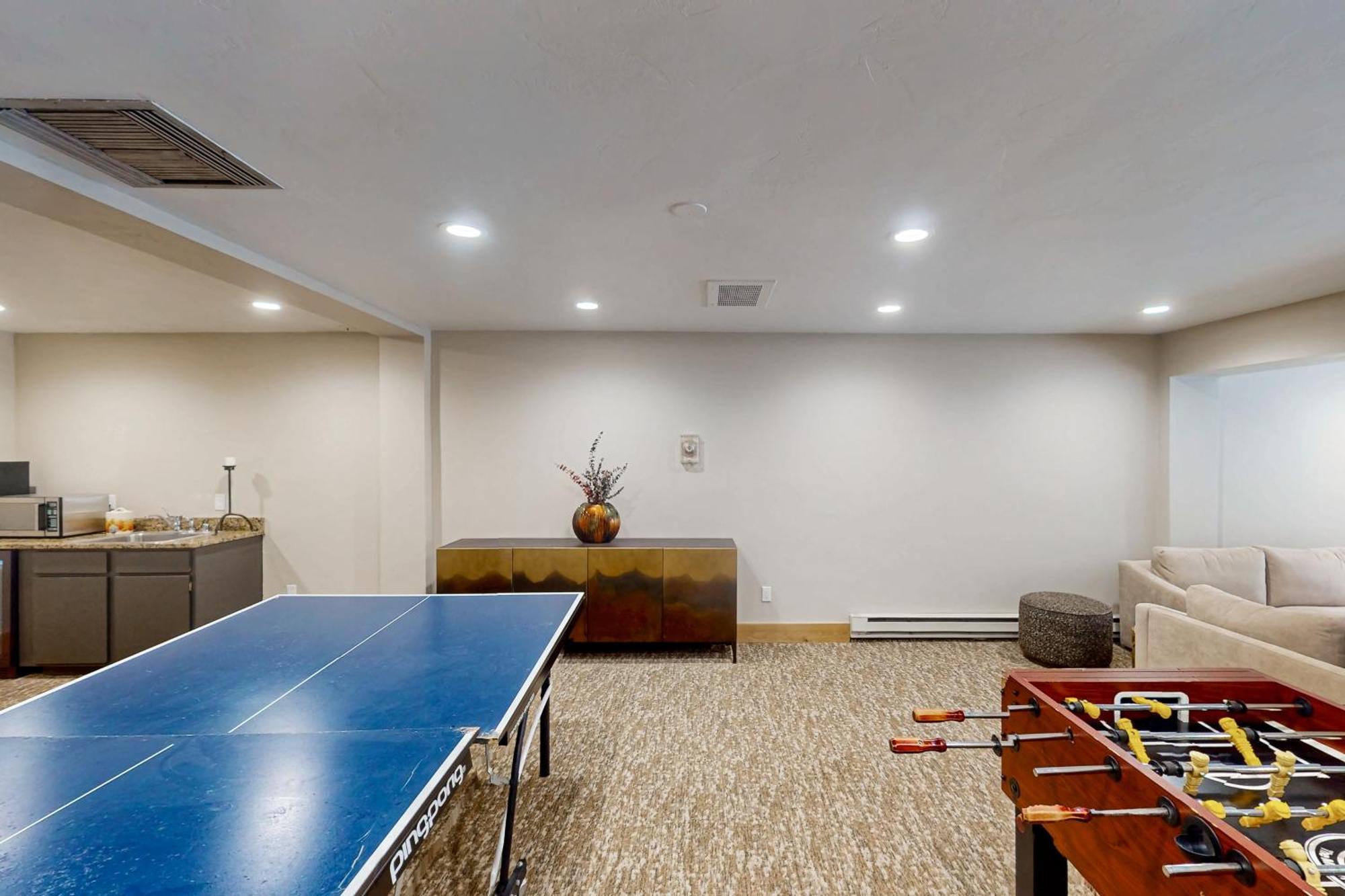 Fallridge Apartment *