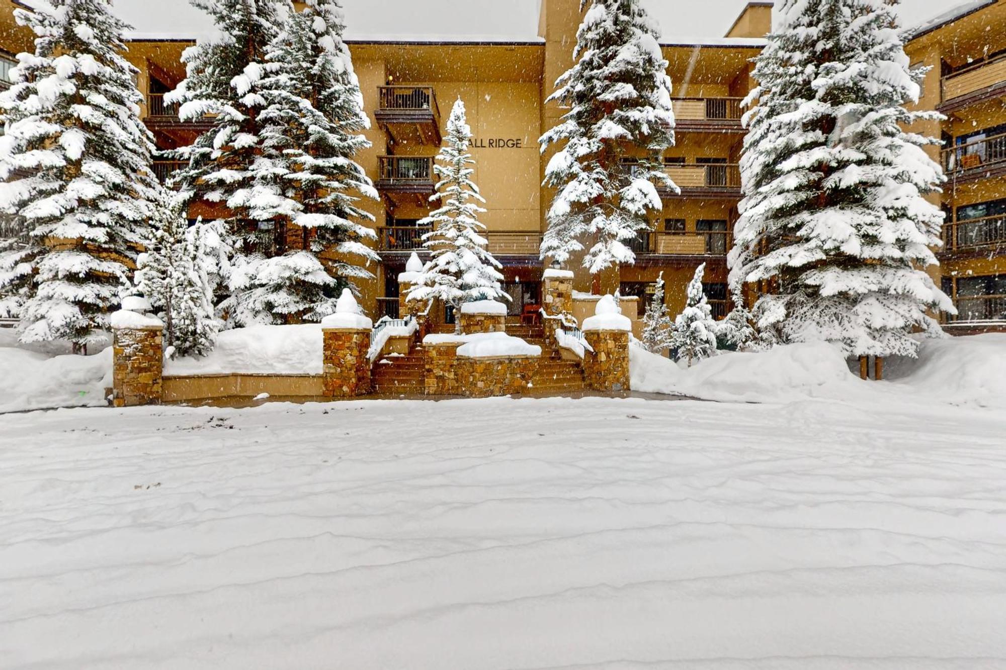Fallridge Apartment
