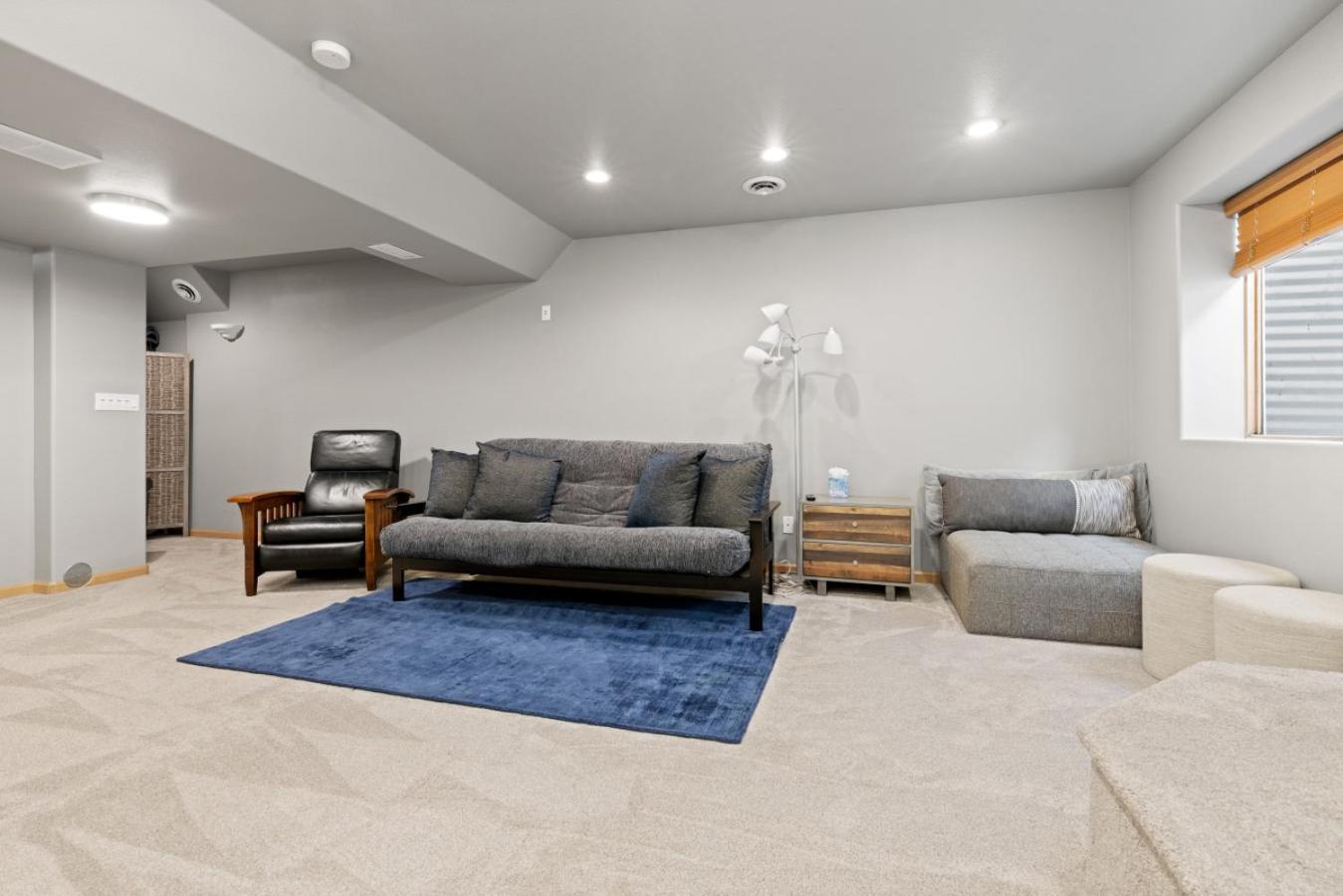 Holiday home Perfectly Located 3 Bed 3.5 Bath Beautiful Townhome