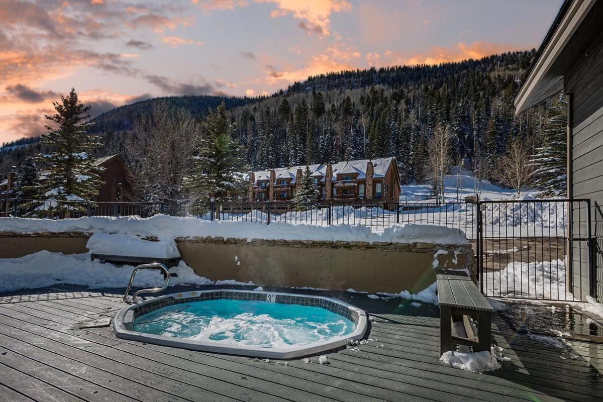 Cascade Village 364