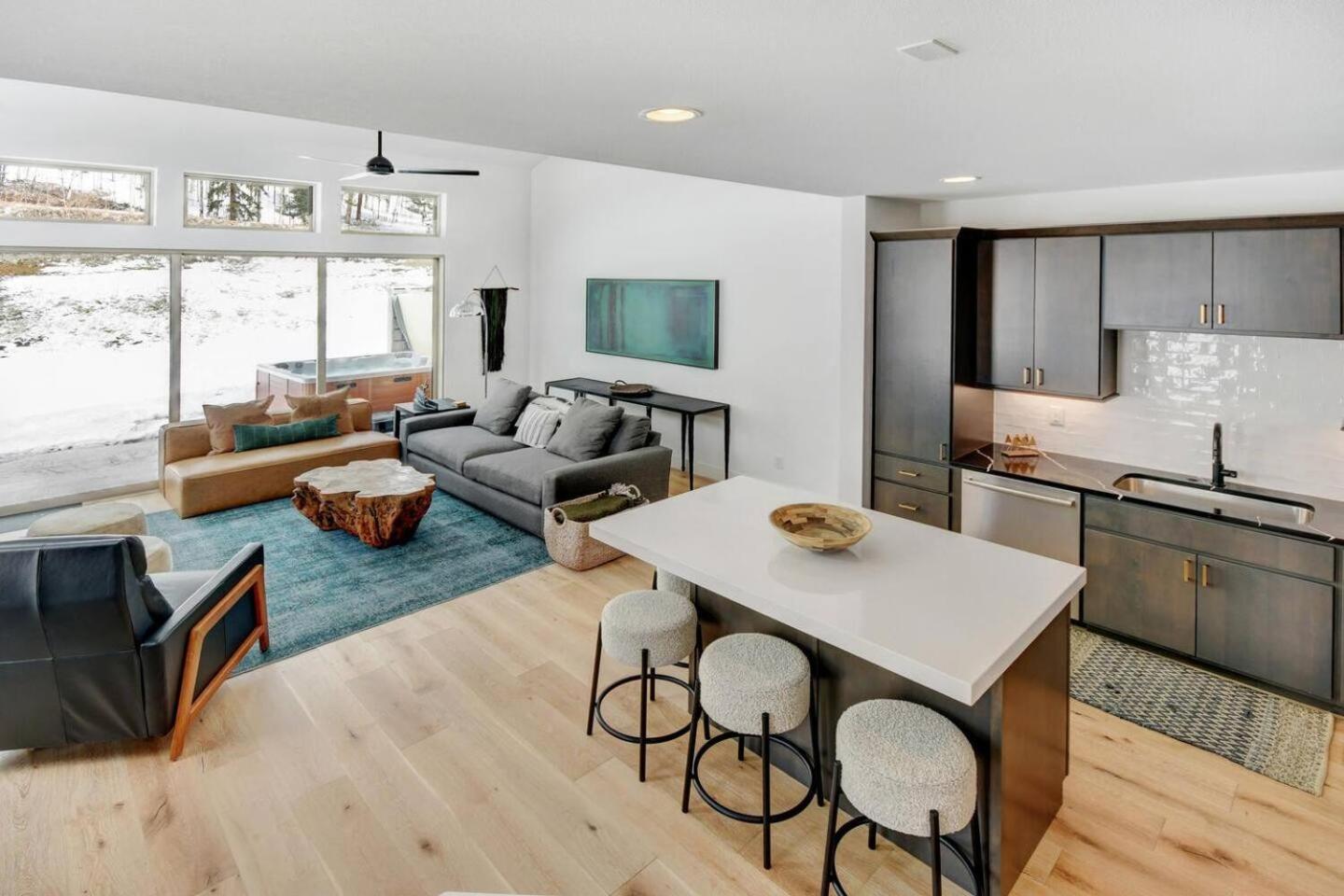 Holiday home Cozy Modern W Hot Tub - Minutes To Area Winter Park