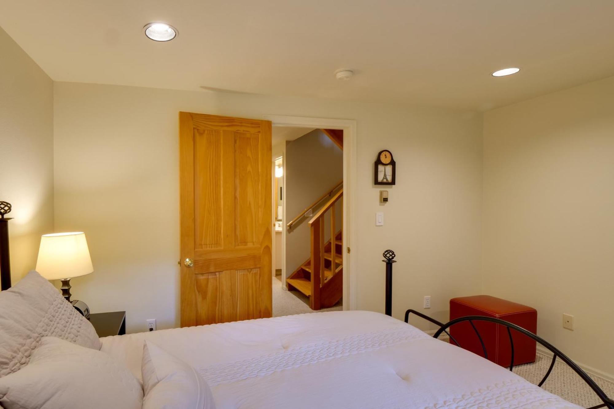 Chillside Modern West Townhouse! * Vail