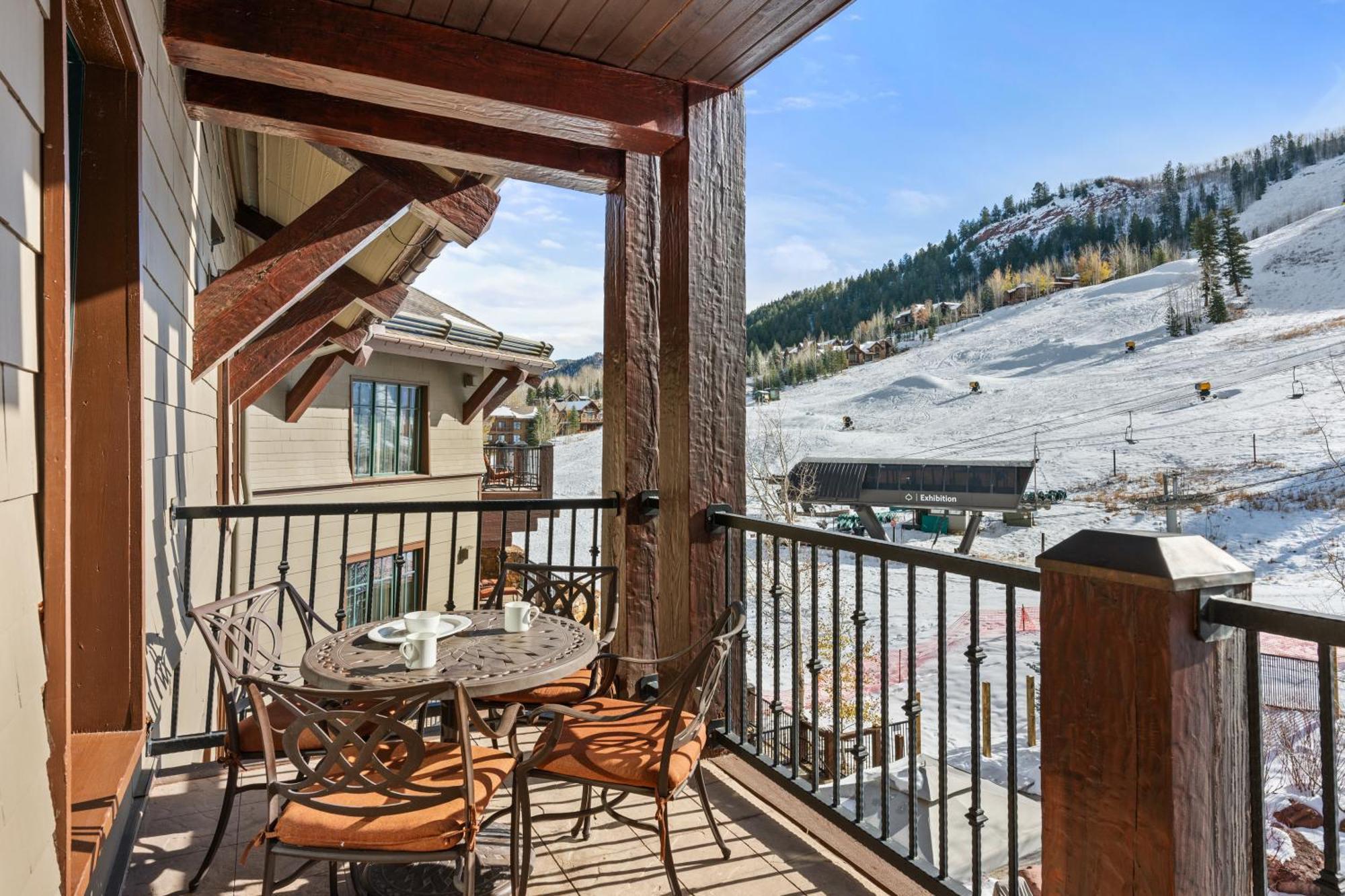 The Ritz-carlton Club, 3 Bedroom Premier 8303, Ski-in & Ski-out In Highlands * Aspen