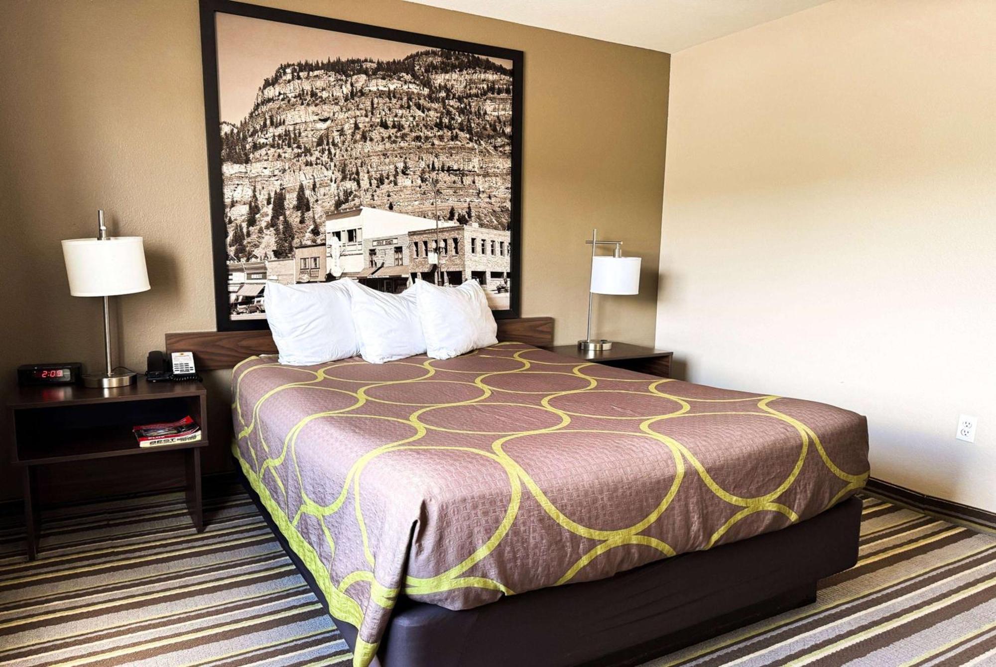 Super 8 By Wyndham Motel 2*