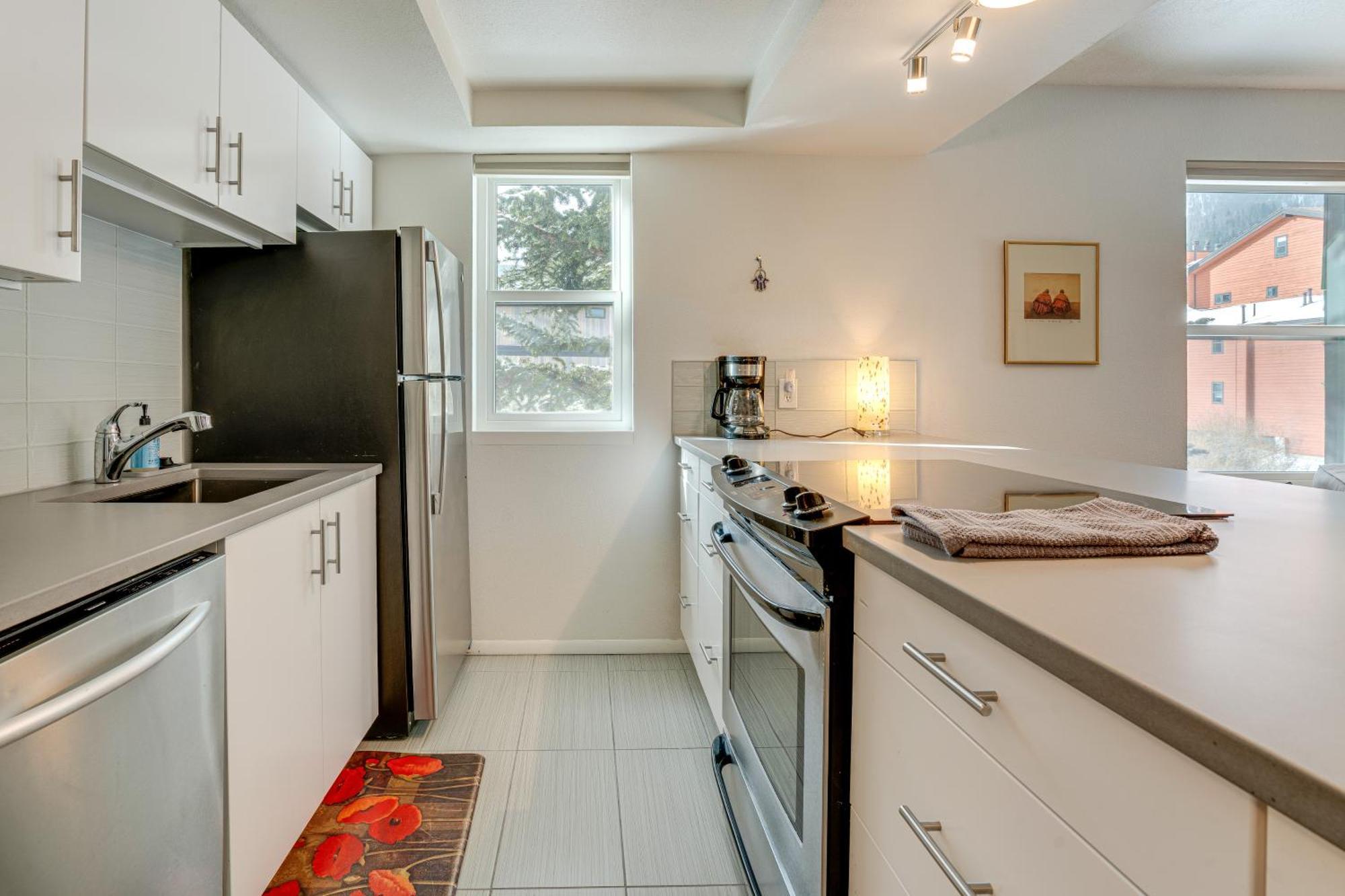 Apartment Warm And Welcoming Mtn-view About 8 Mi To