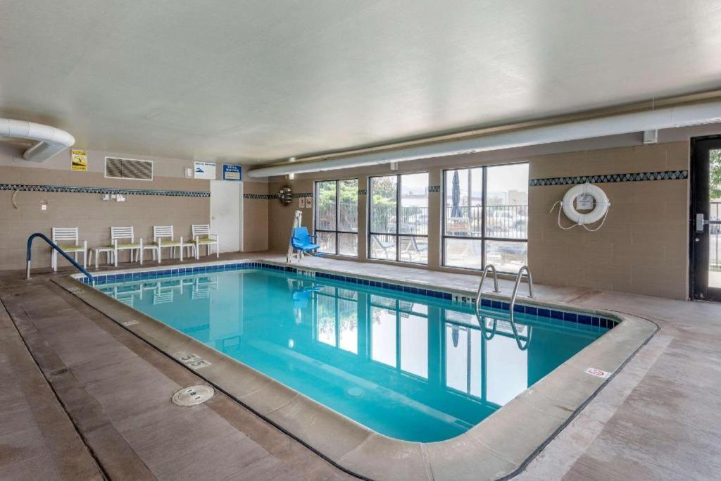 Hotel Comfort & 2*