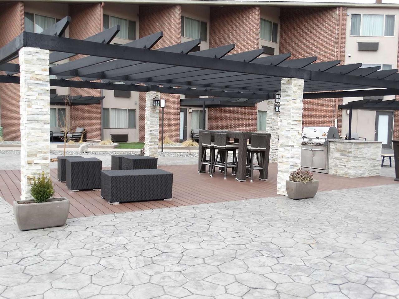 Hotel Western Premier East Denver