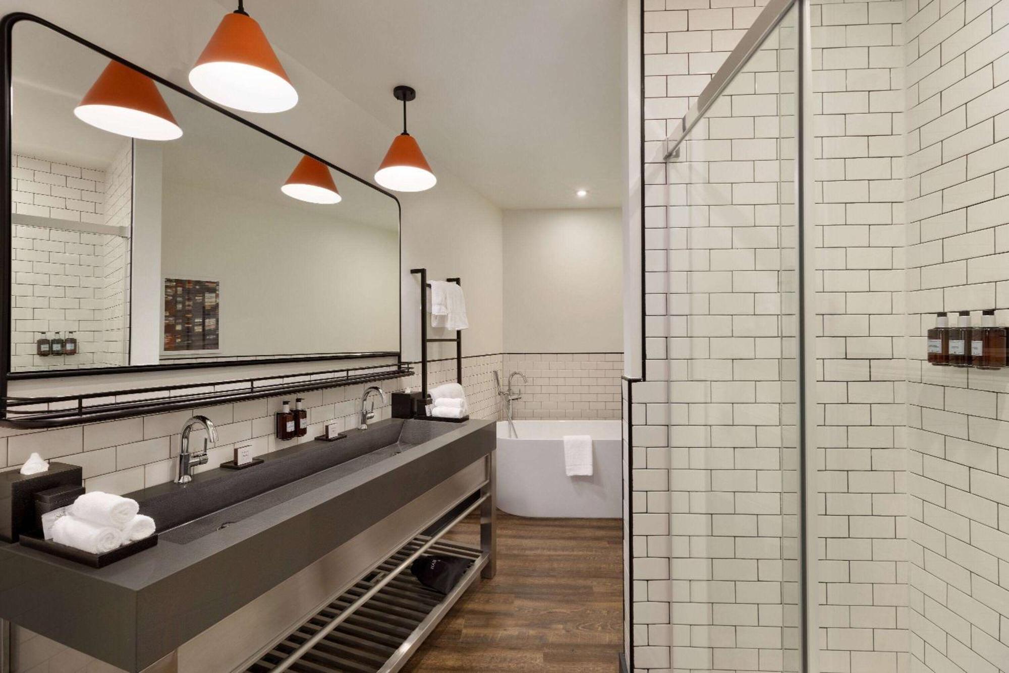 Origin A Wyndham Hotel 3*