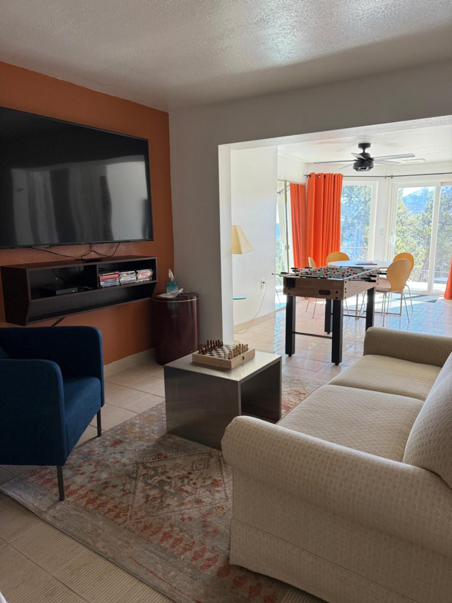 Bed & Breakfast Pikes Peak Paradise 3*