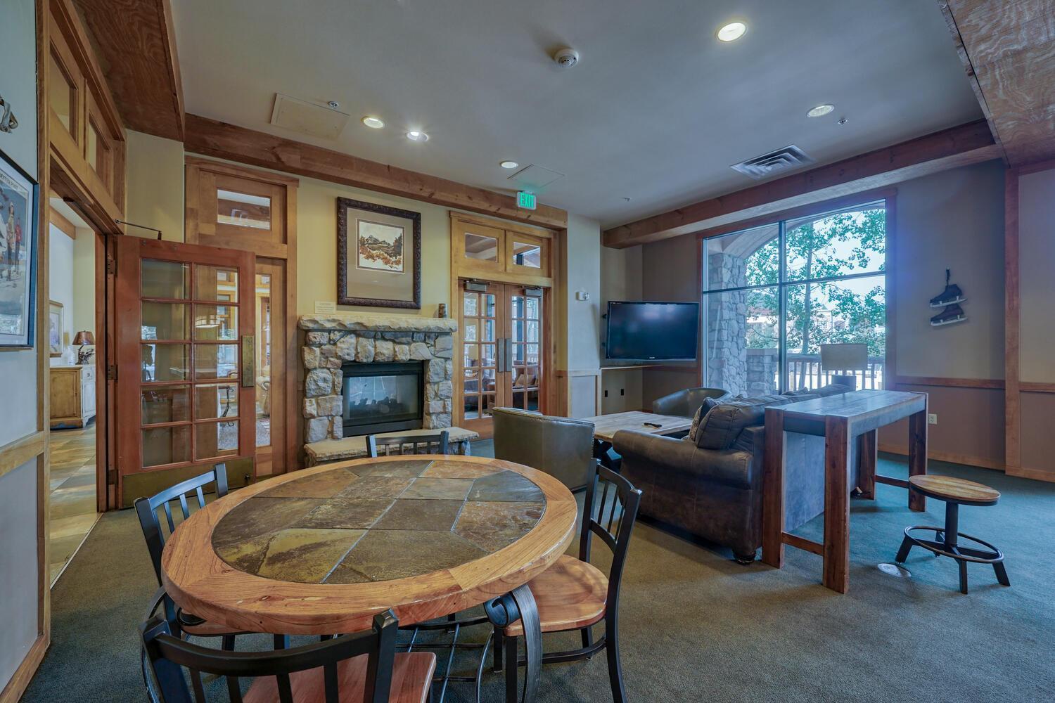 Buffalo 2 Bed 2 Ba Blcd2 Apartment *