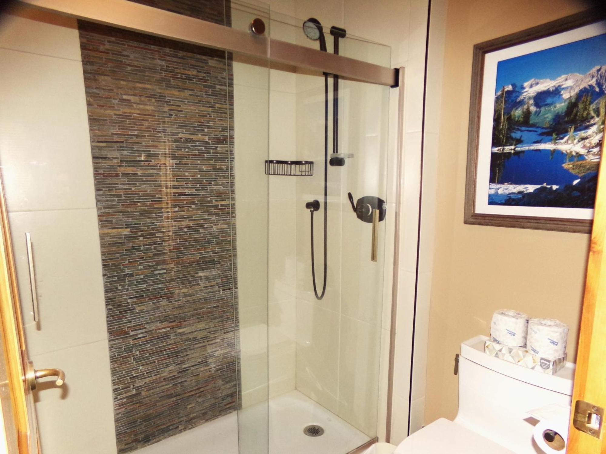Buffalo 2 Bed 2 Ba Blcd2 Apartment *