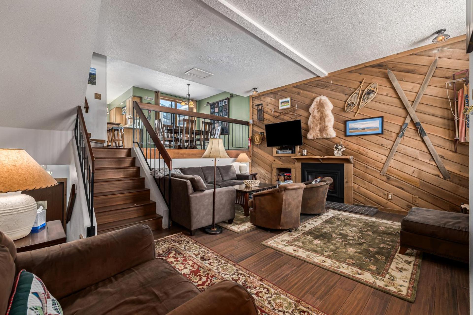 Holiday home Cedars 42 In-ski Out, Walk To Main St, Sleeps 10 *