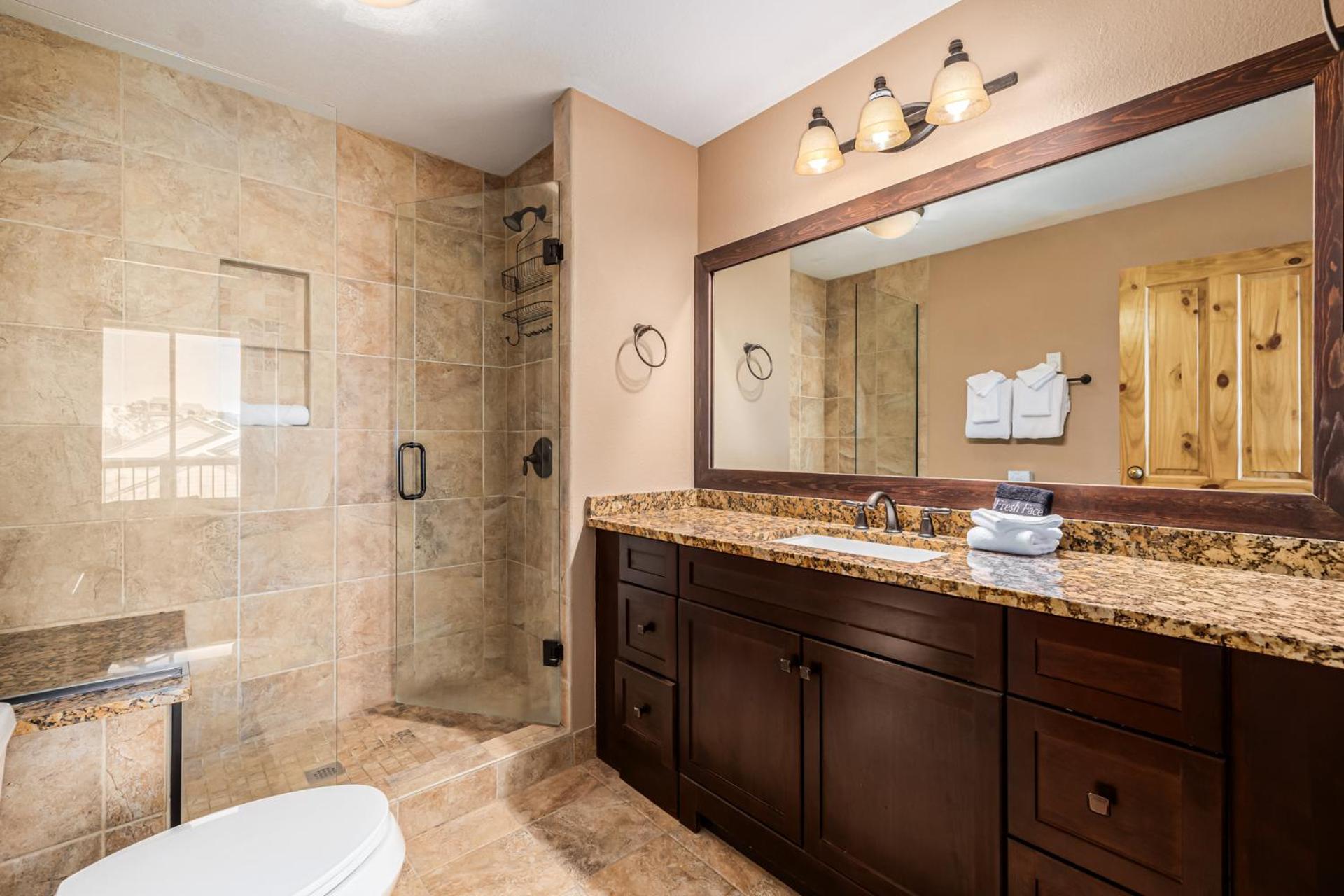 Cedars 42 In-ski Out, Walk To Main St, Sleeps 10 Holiday home Breckenridge