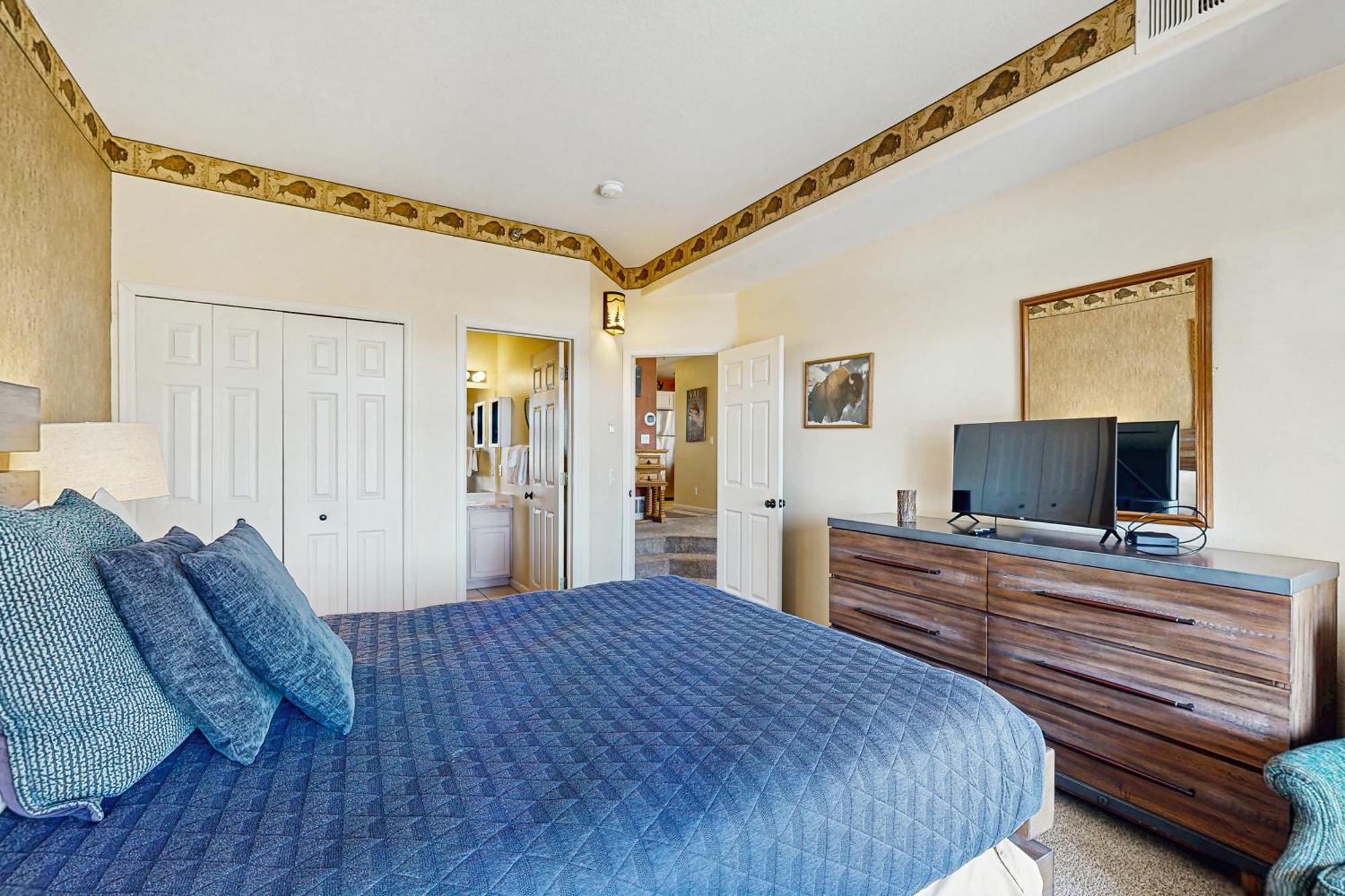 Bay Club 107 Apartment