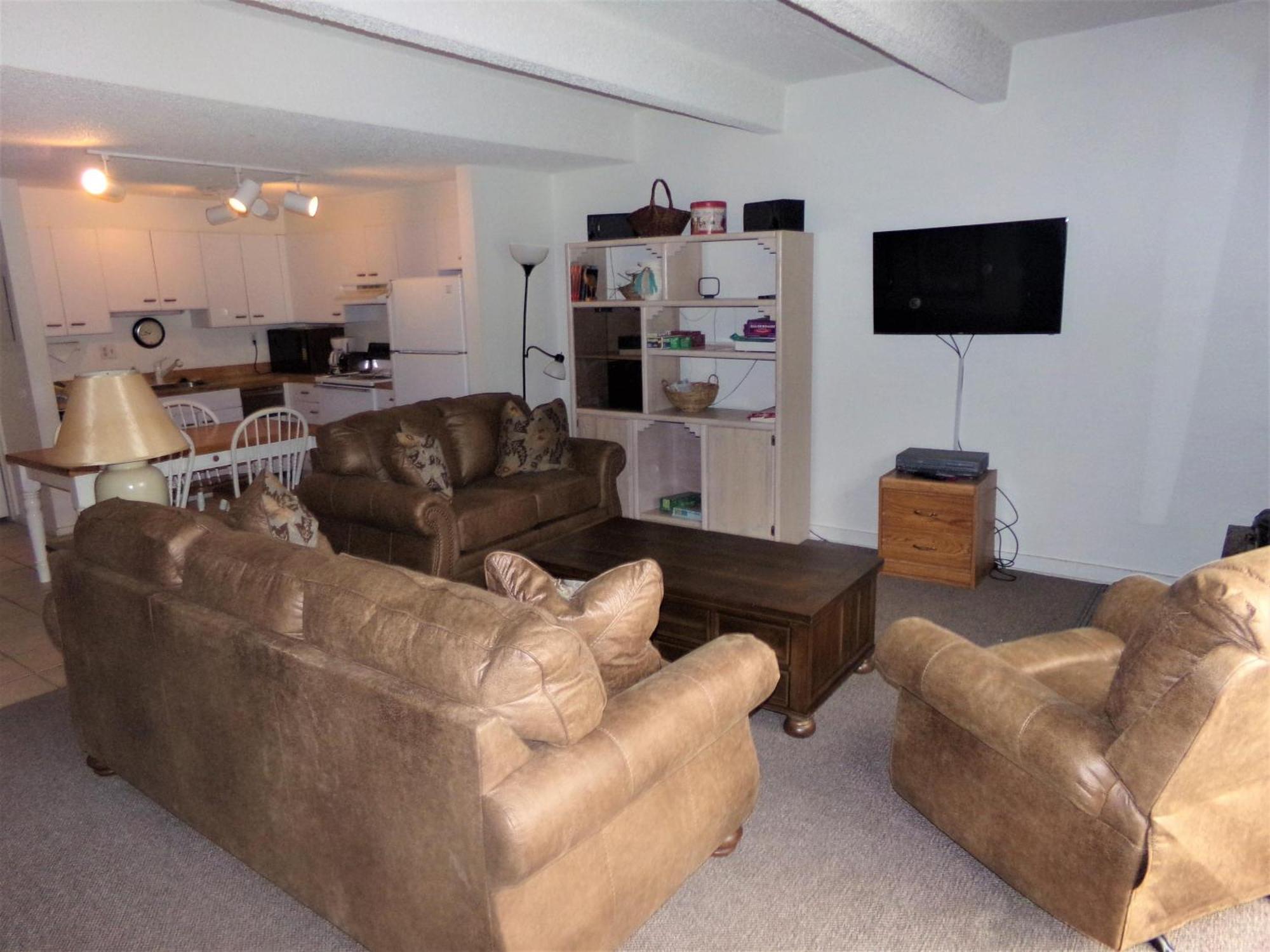 Snowflake 1 Bed Plus Den 2 Bath Sfaf Apartment *