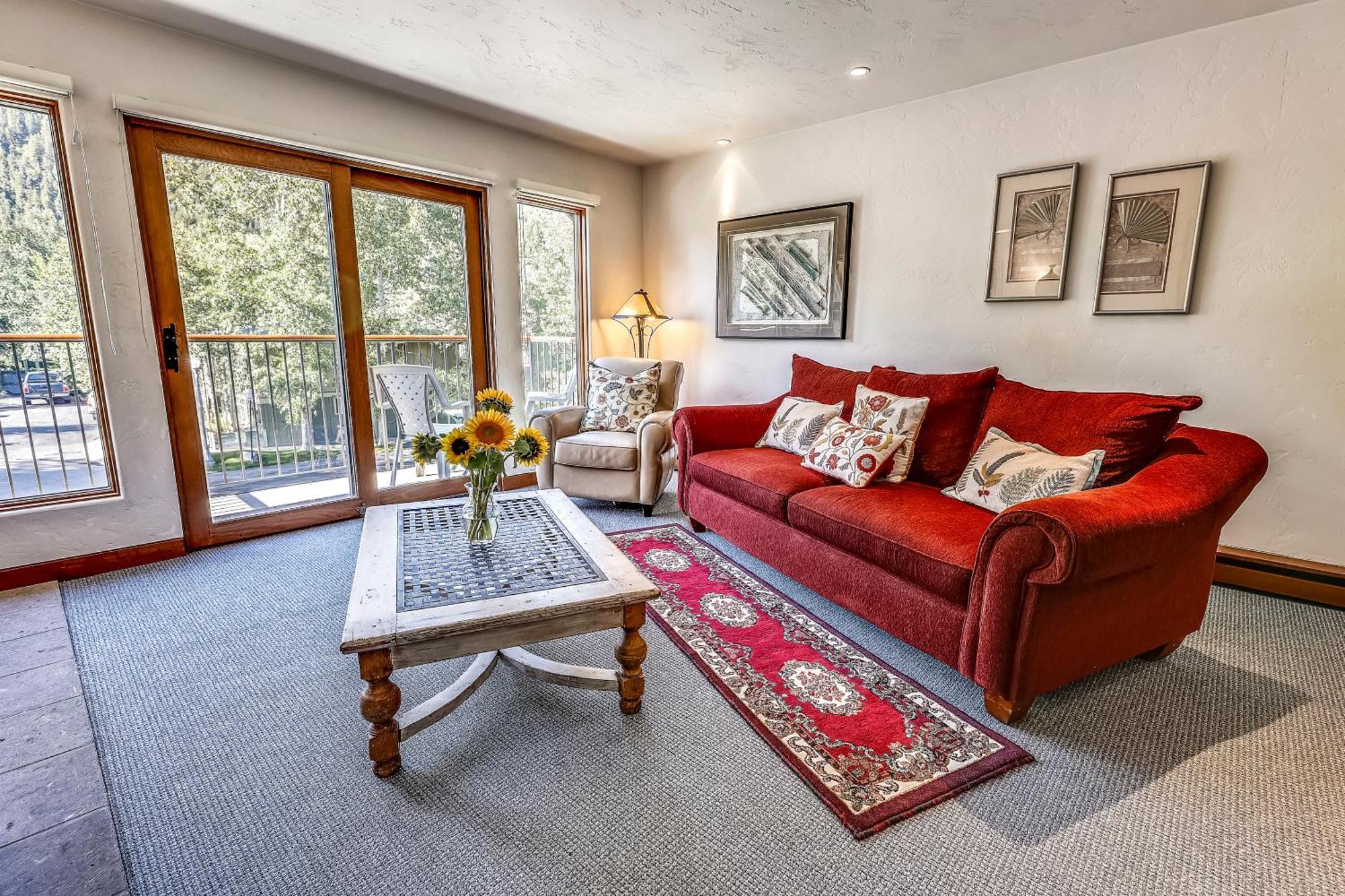 Spacious Floor
