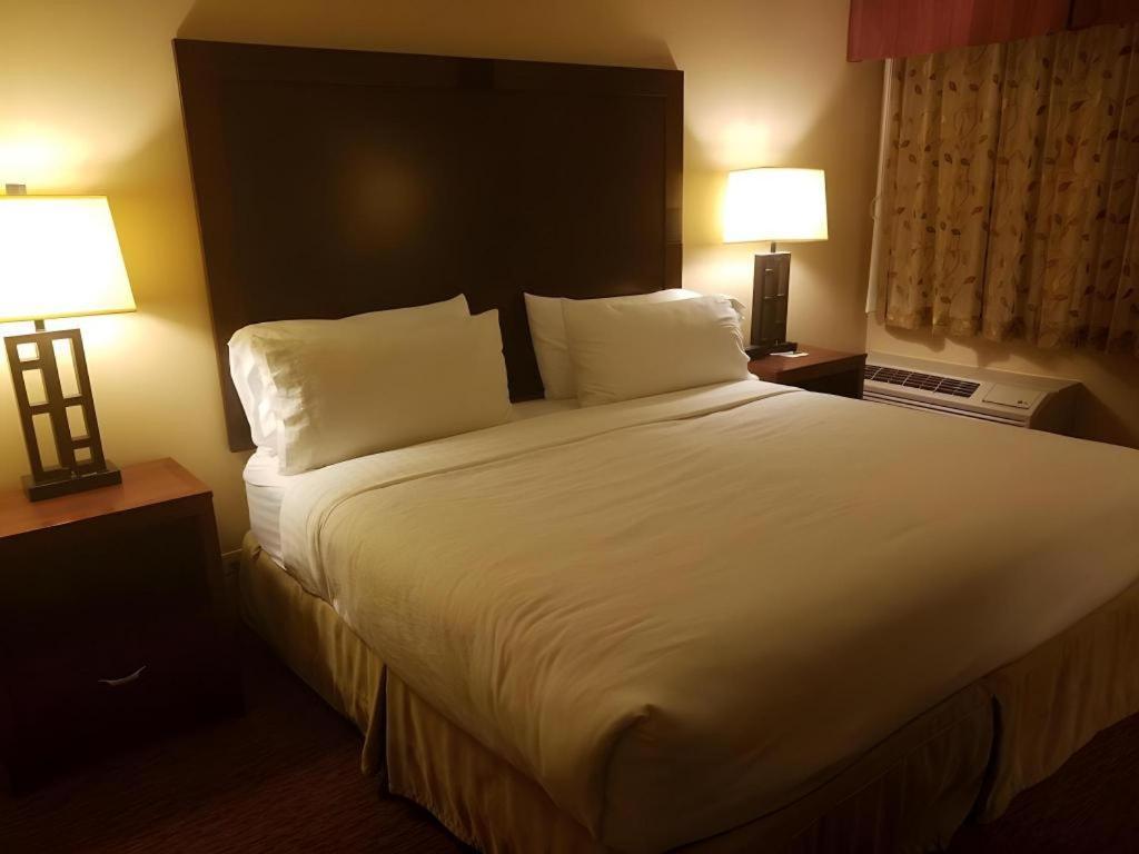 Hotel White Peak - 3*