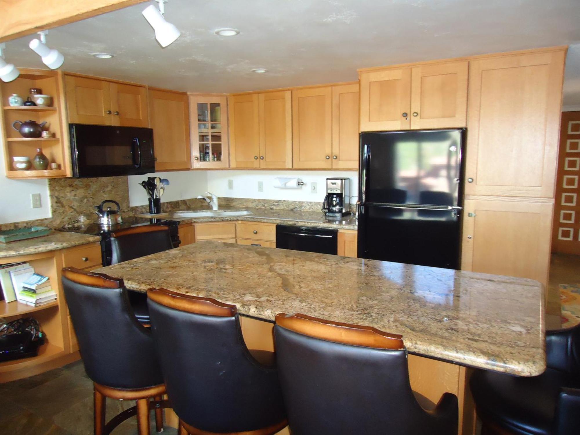 Crestwood 2305 Deluxe 3 Bedroom Snowmass Village