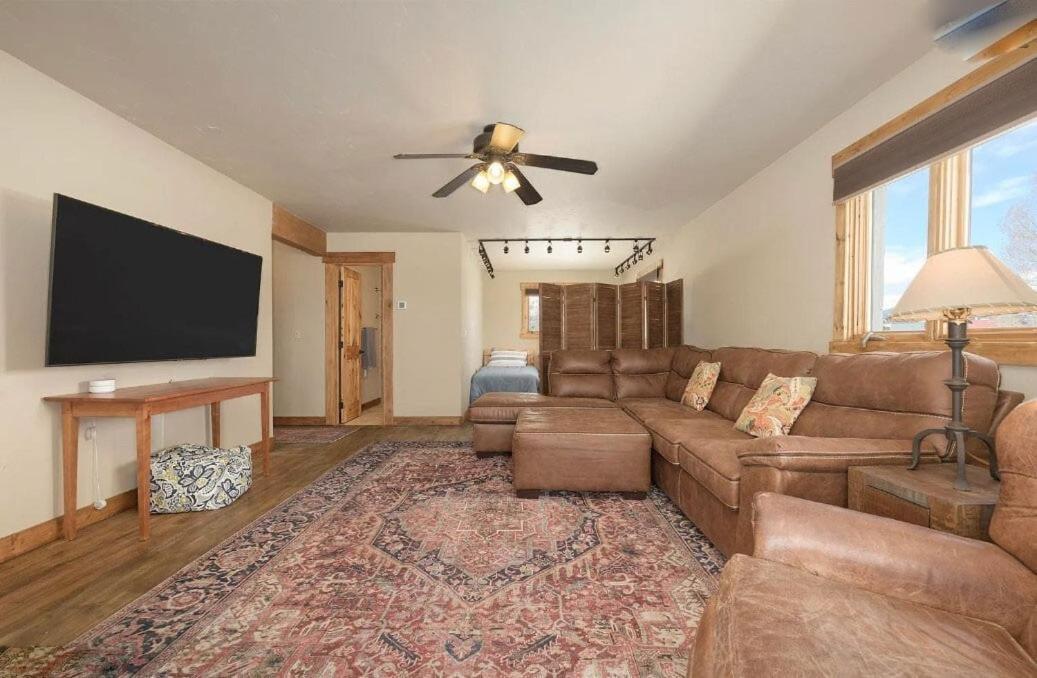 Chalet 133 Eisenhower Fraser