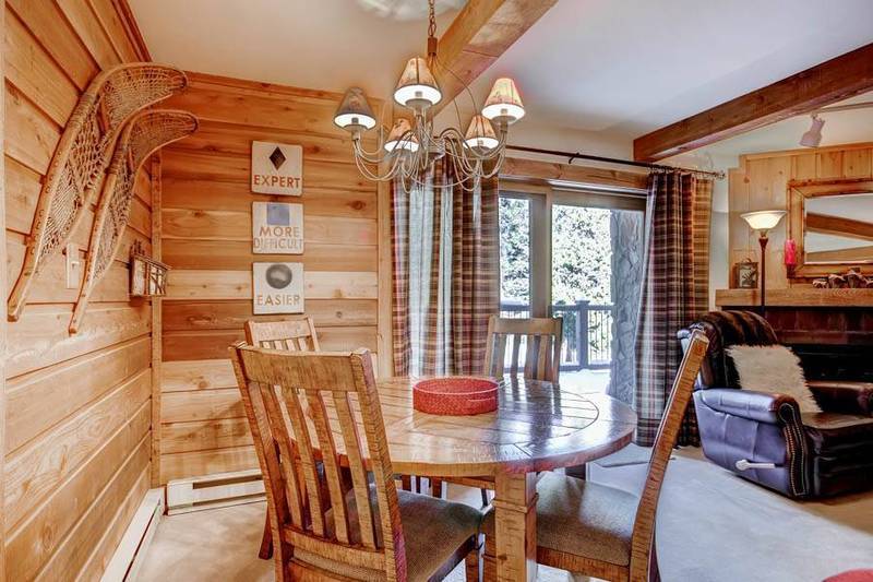 Double Eagle Apartment