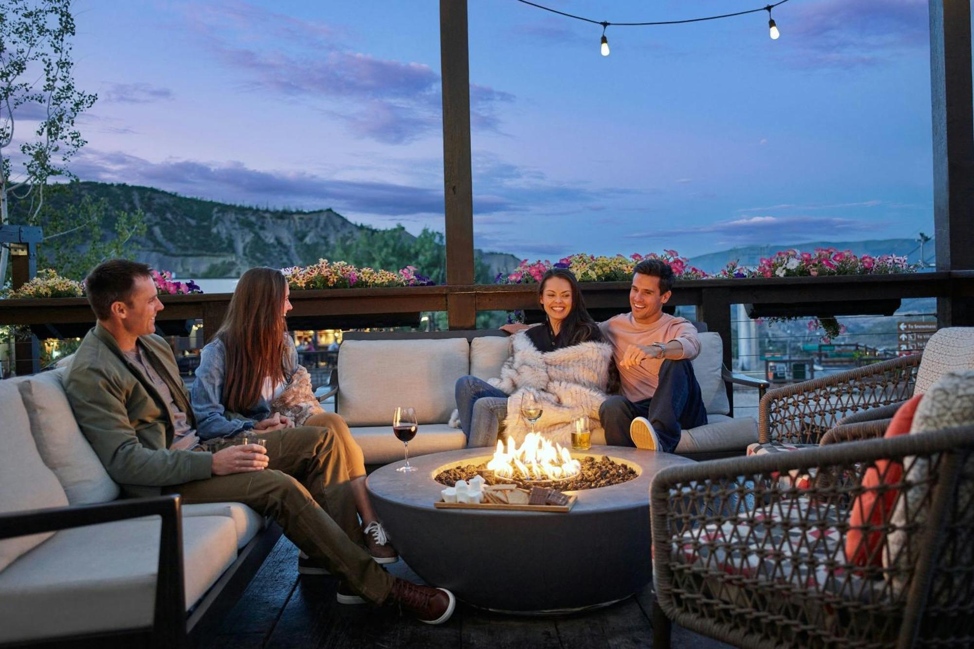 Viewline Snowmass, Autograph Collection Resort Snowmass Village