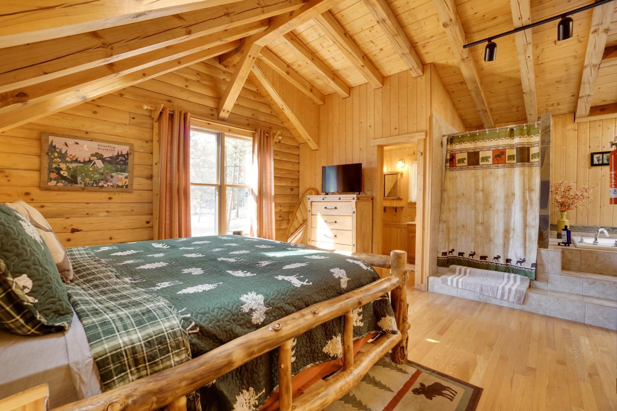 Holiday home Picturesque Log In 9 Mi To Rmnp Estes Park