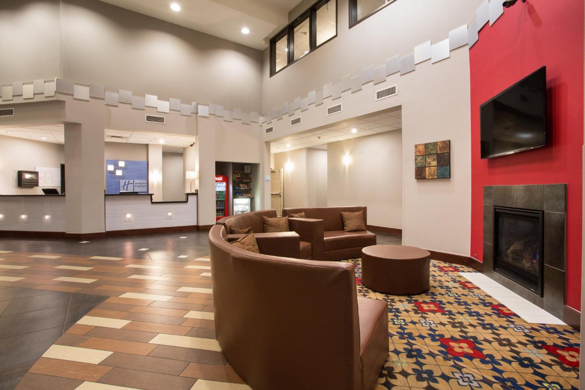 Express & Denver North - By Ihg