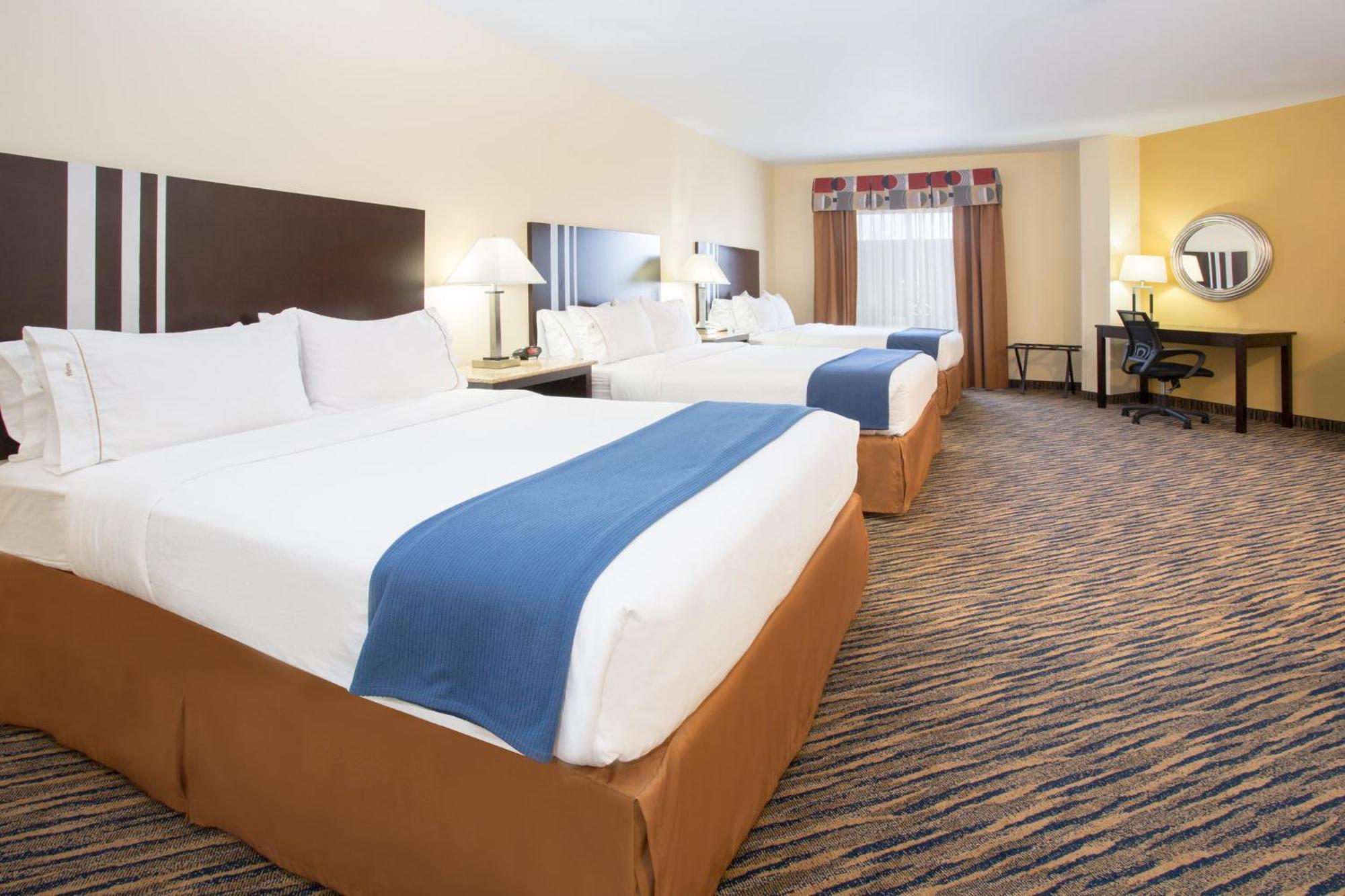 Express & Denver North - By Ihg Hotel 2*