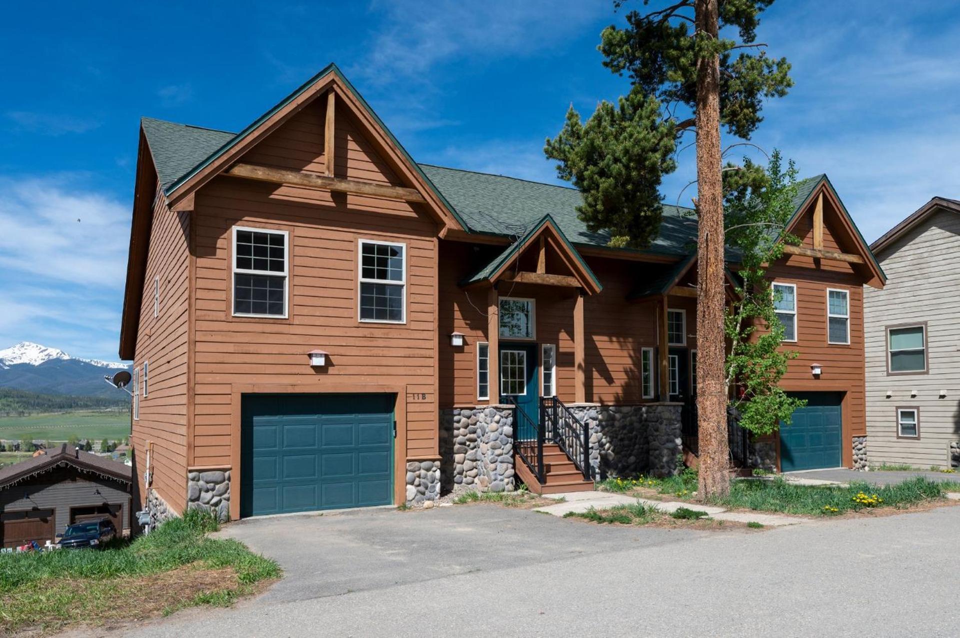 Private Garage, Washer And Dryer, Amazing Views Of Byers Peak, Pet Friendly Holiday home Fraser