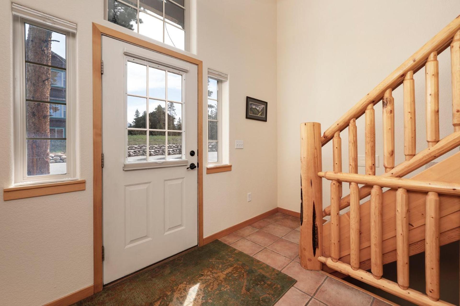 Private Garage, Washer And Dryer, Amazing Views Of Byers Peak, Pet Friendly *