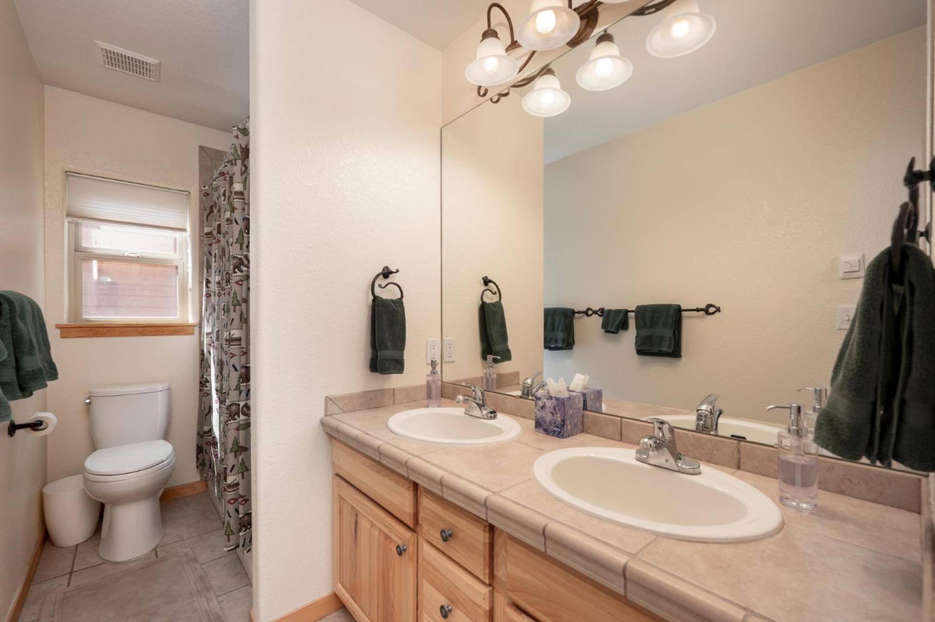 Private Garage, Washer And Dryer, Amazing Views Of Byers Peak, Pet Friendly Holiday home