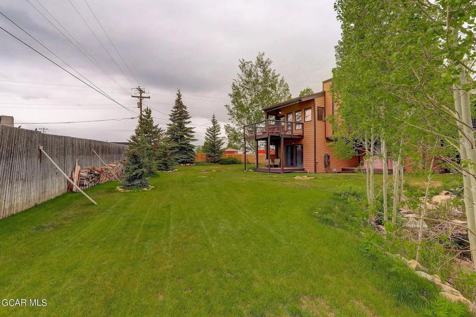 524 Sun River #8 *