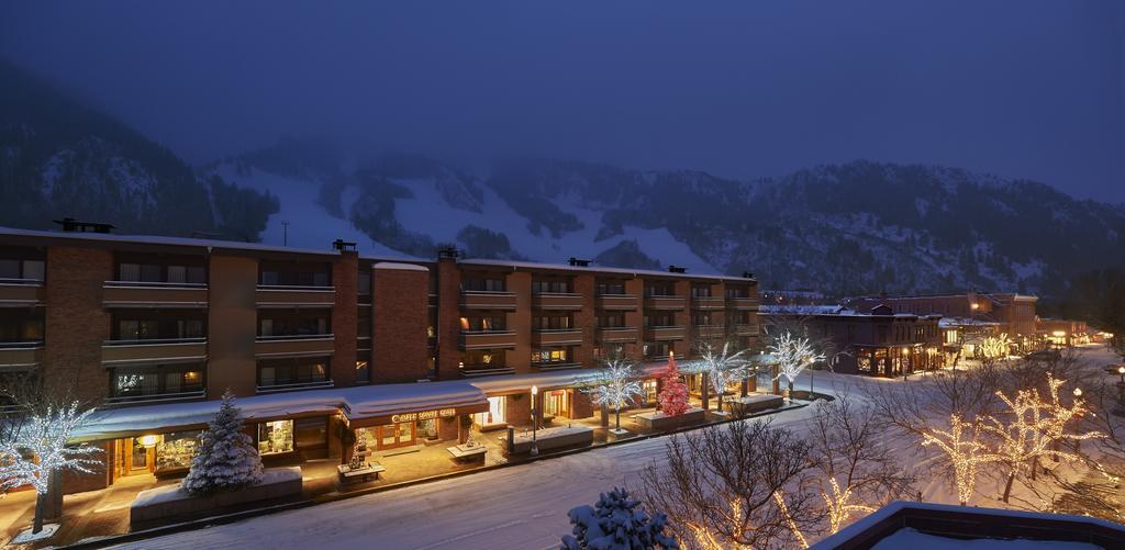 Square Condominium Hotel 3*