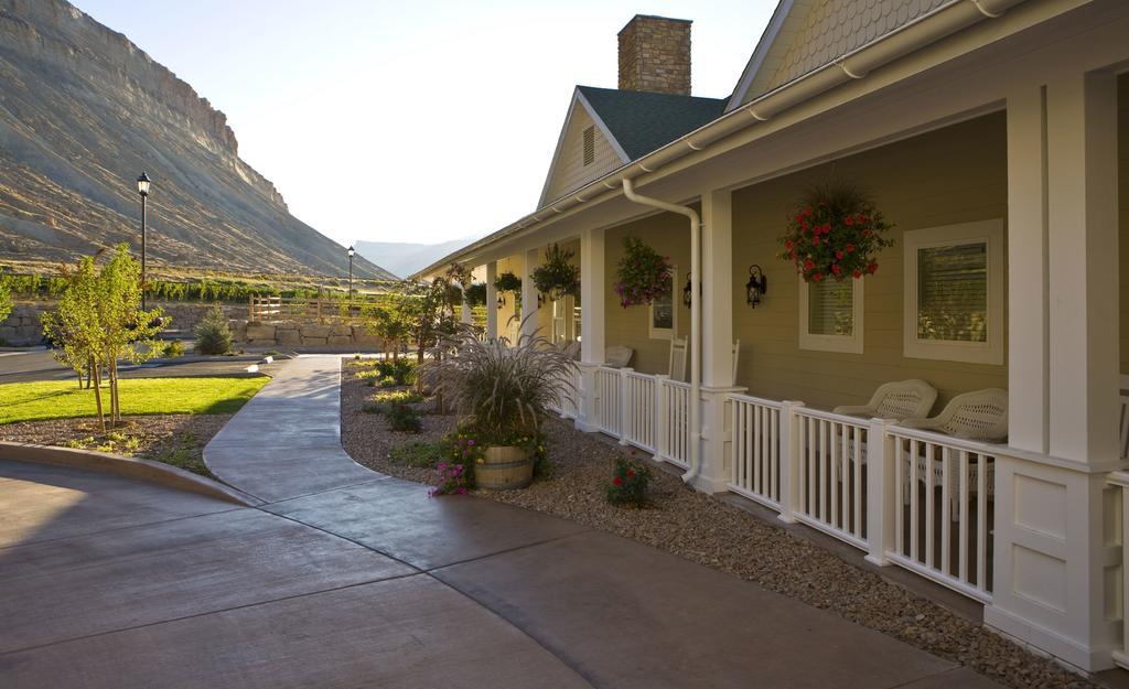 Wine Country Hotel