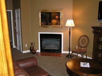 Skiway Hotel 2*