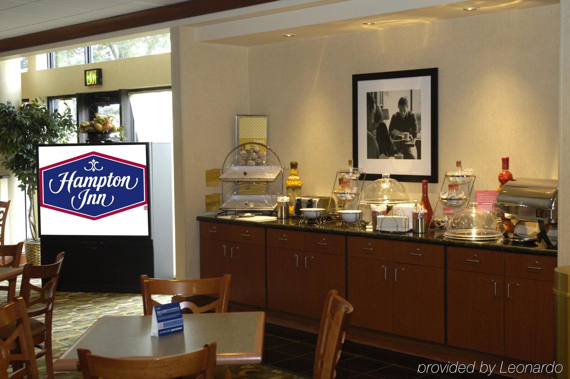 Hampton Denver West Federal Center Hotel 3*