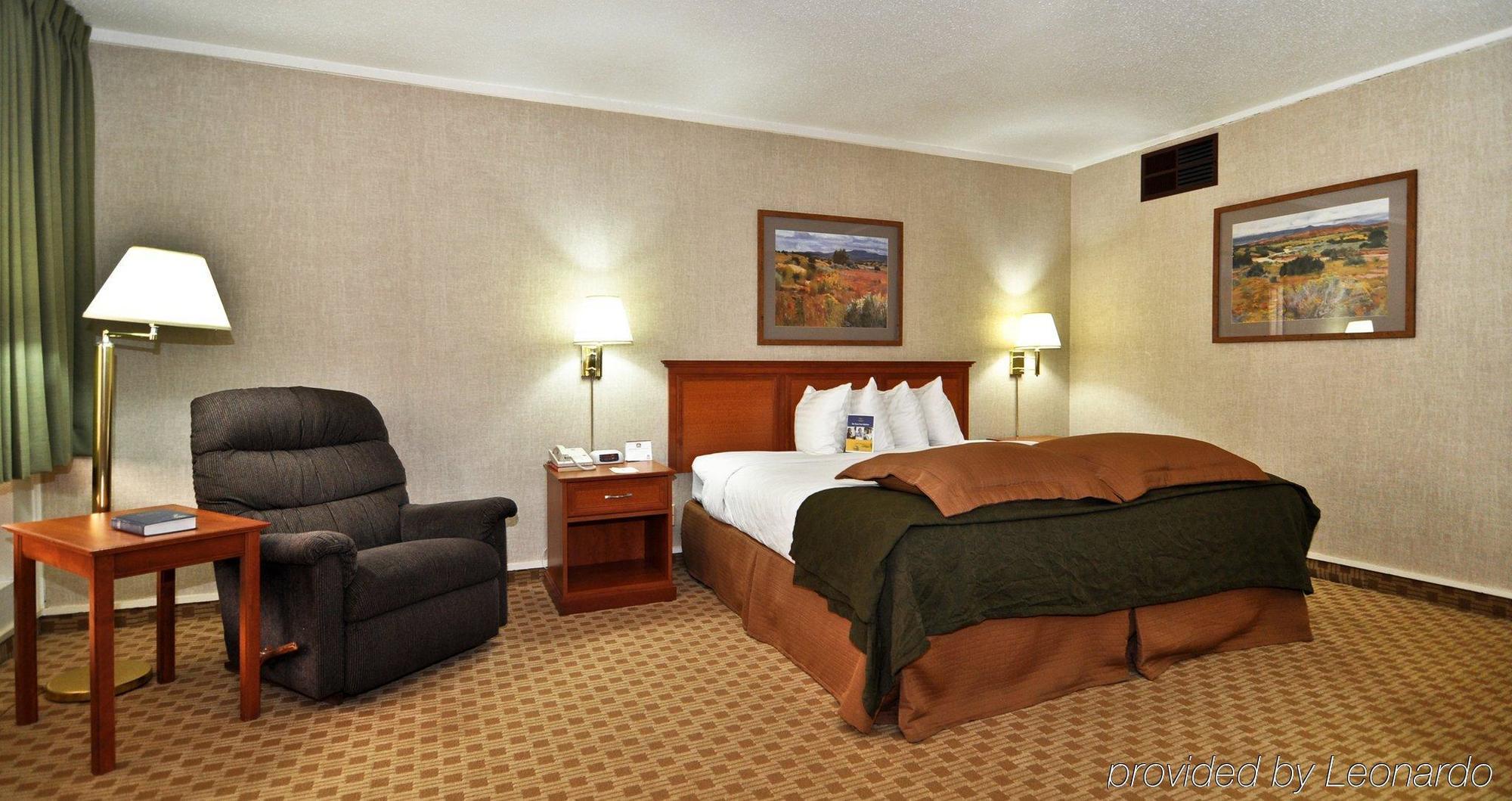 Days & By Wyndham Hotel 3*