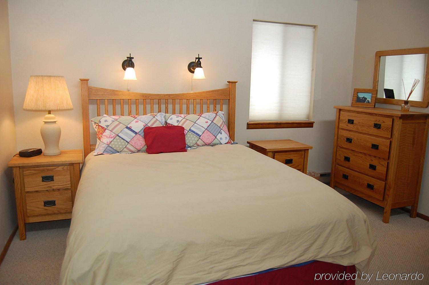 Meadowridge Hotel Fraser