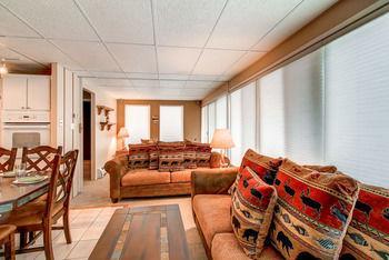 The Lift #210 - Lots Of - Pool And Hot Tub Access Holiday home Breckenridge
