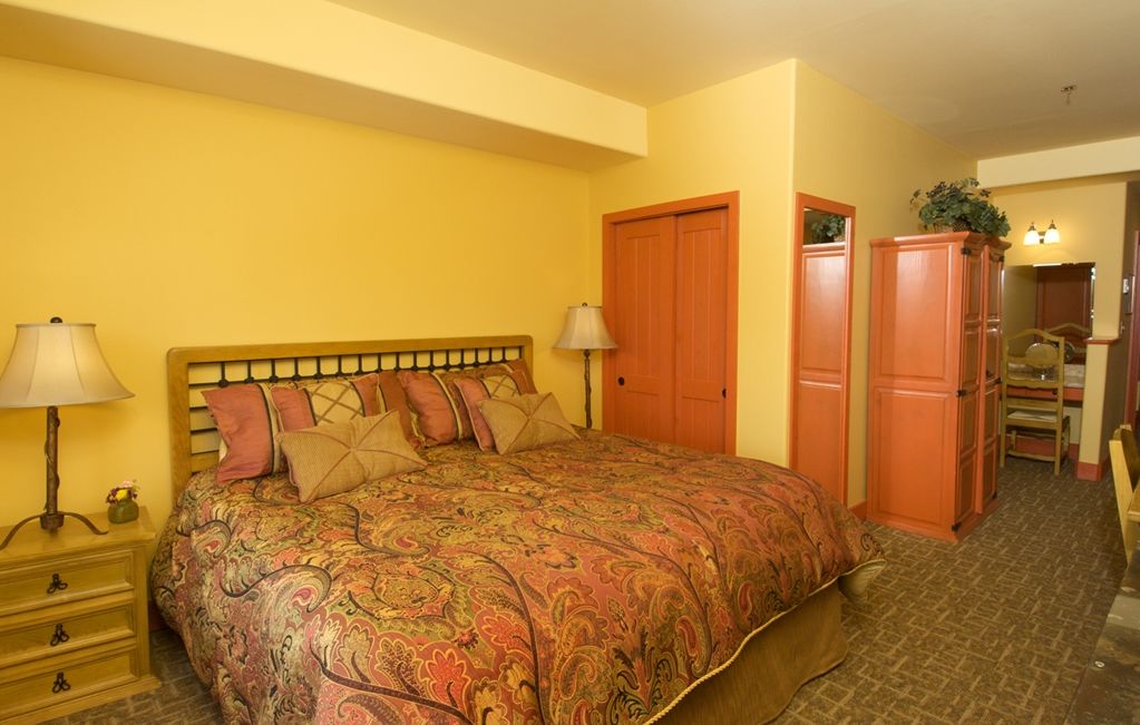 Hotel Copper Springs At East Village By