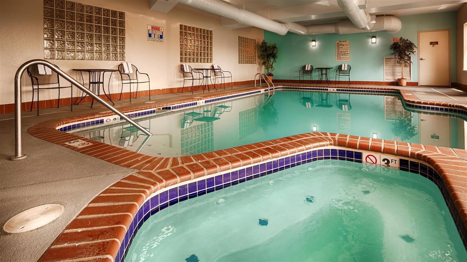 Hotel Best Western Plus Gateway & - Aurora