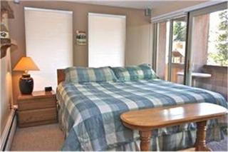 The Lift #210 - Lots Of - Pool And Hot Tub Access * Breckenridge