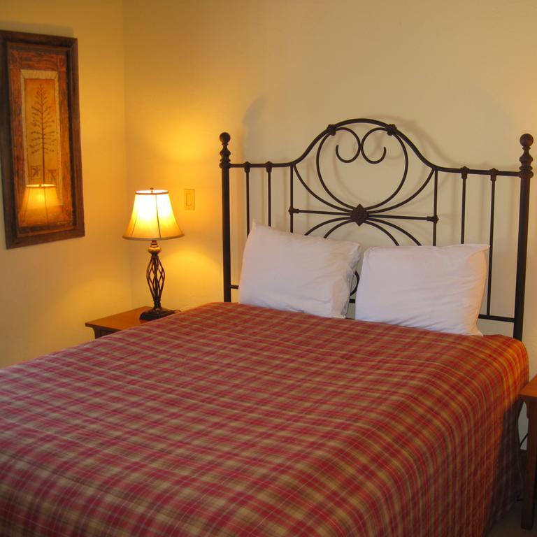 Aparthotel Summit Group 3*