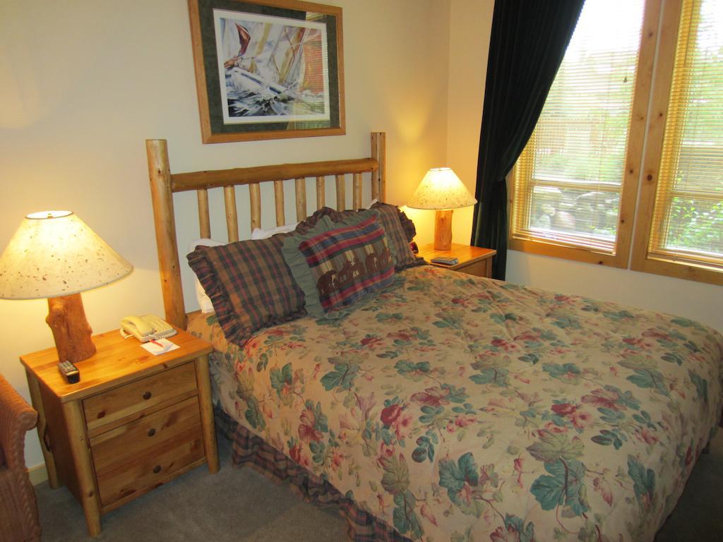 Hotel Center Village At