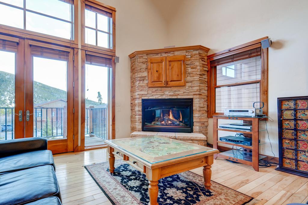 Three-bedroom Townhome In At Antler's Gulch Keystone