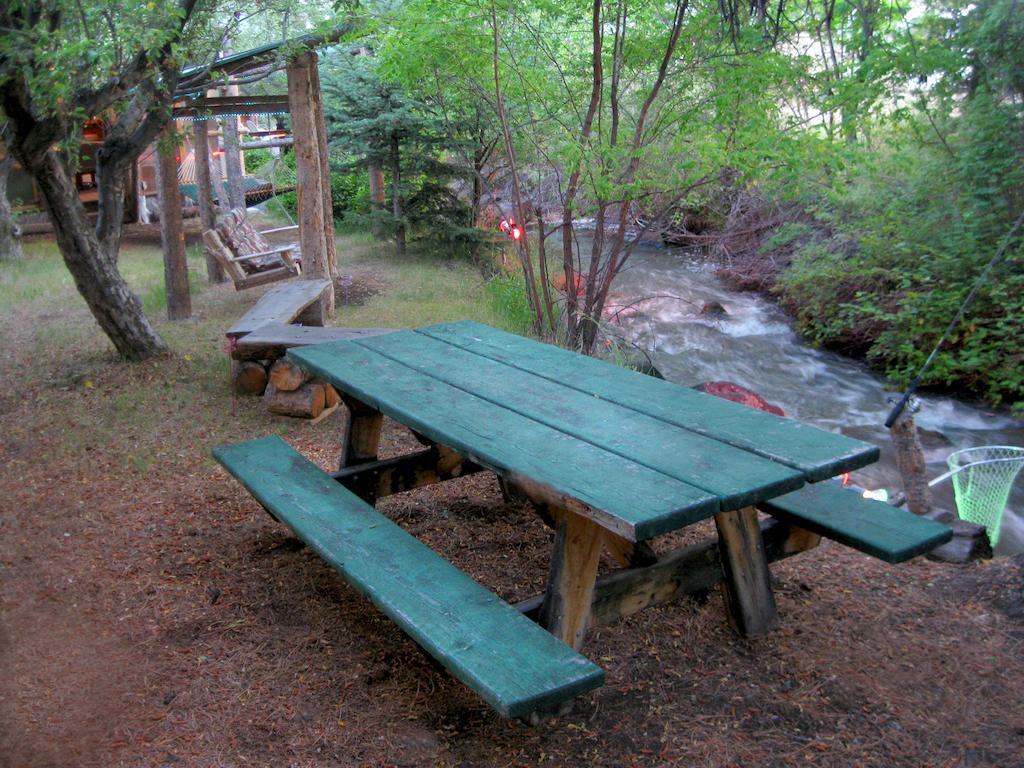 The Cedaredge