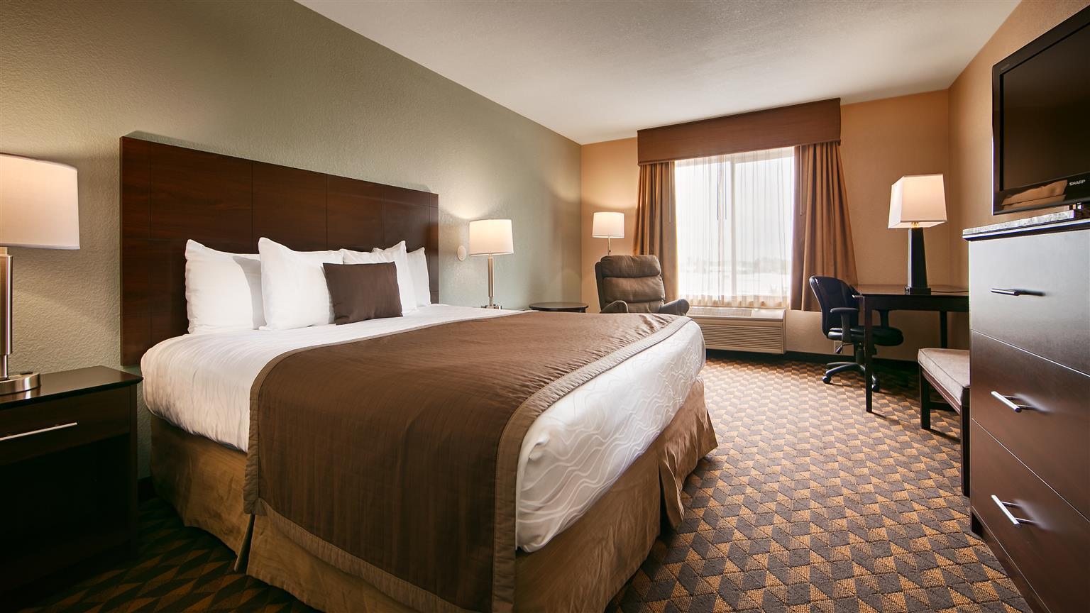 Best Western Plus Gateway & -