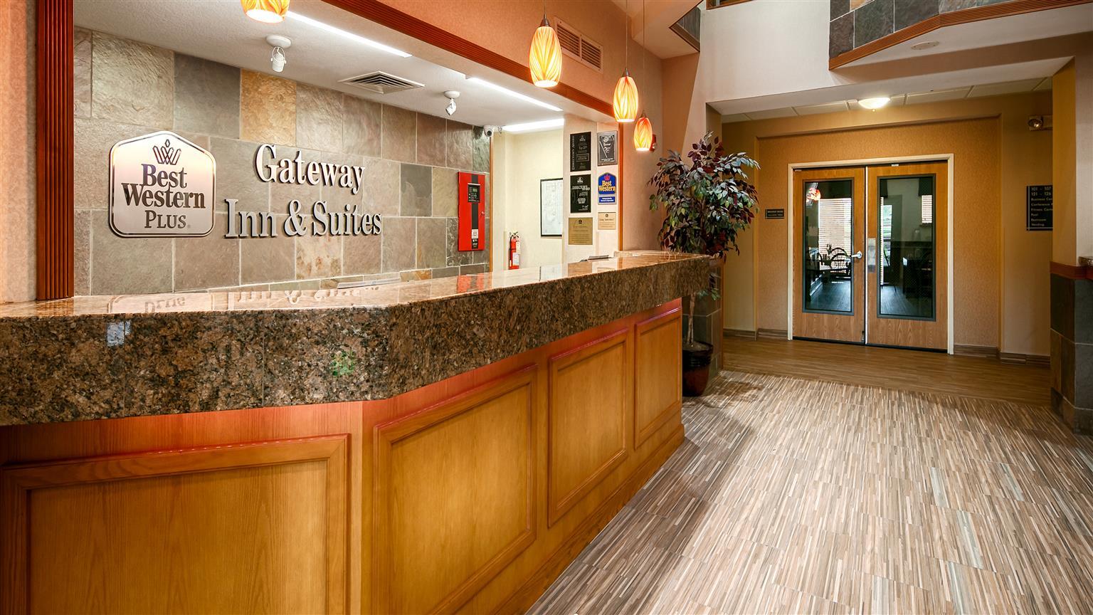Best Western Plus Gateway & - Aurora