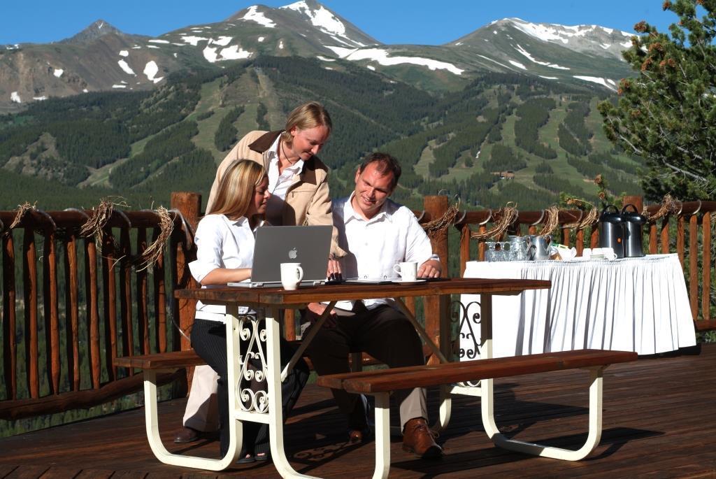 The At Breckenridge